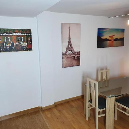 3F, Aire Acondic, 80M2, 2 Dormitorios, 4 Huespedes, Wifi Gratis La Linea de la Concepcion Luaran gambar