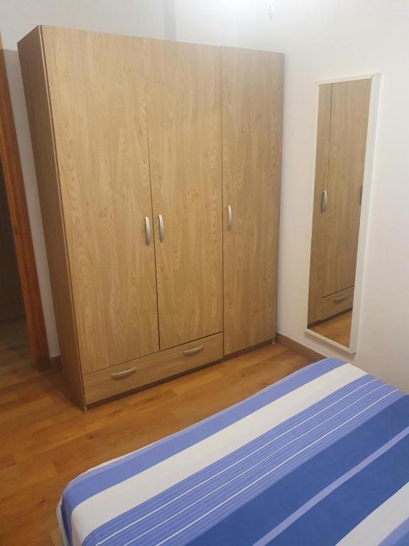 3F, Aire Acondic, 80M2, 2 Dormitorios, 4 Huespedes, Wifi Gratis La Linea de la Concepcion Luaran gambar